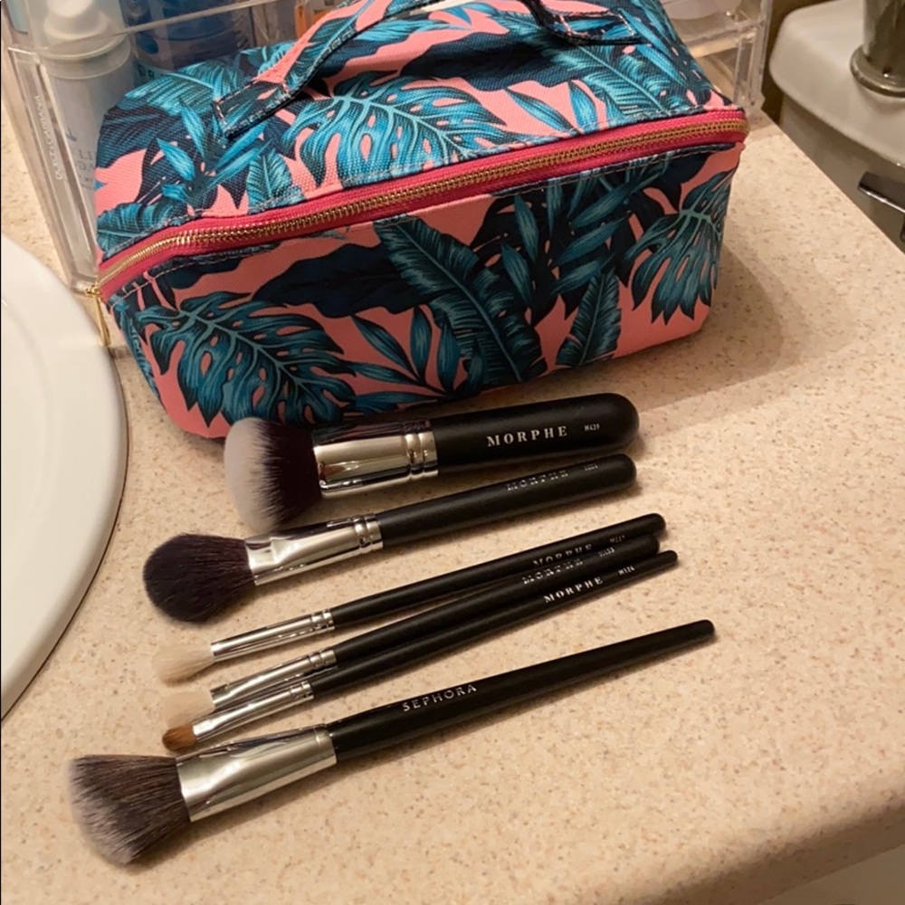 Morphe Makeup Brushes and Stila Liquid Lipsticks